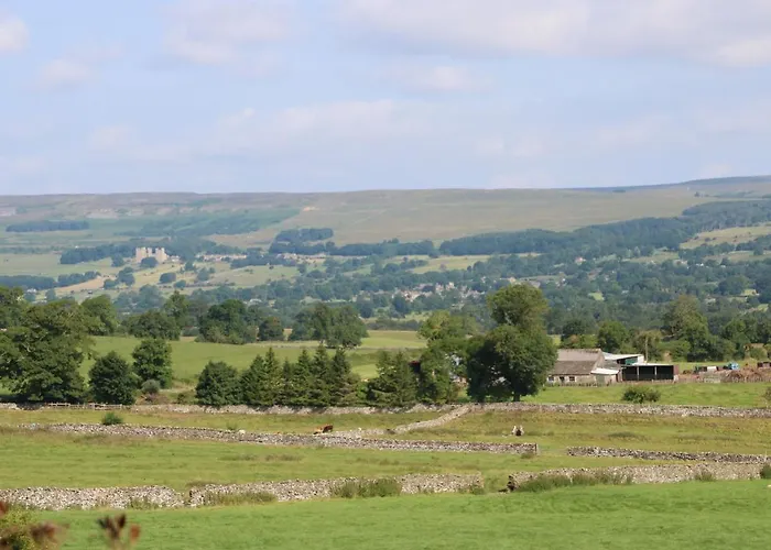 10 Old School Close * レイバーン